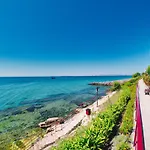 Grand * Sveti Vlas