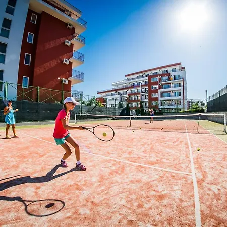 格兰德度假公寓